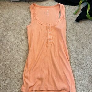 orange button up tank